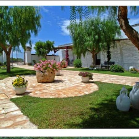 Room In Bb - Stunning Quadruple Room In Ancient Masseria Near The Sea In A Quiet Olive Trees 奥斯图尼 外观 照片